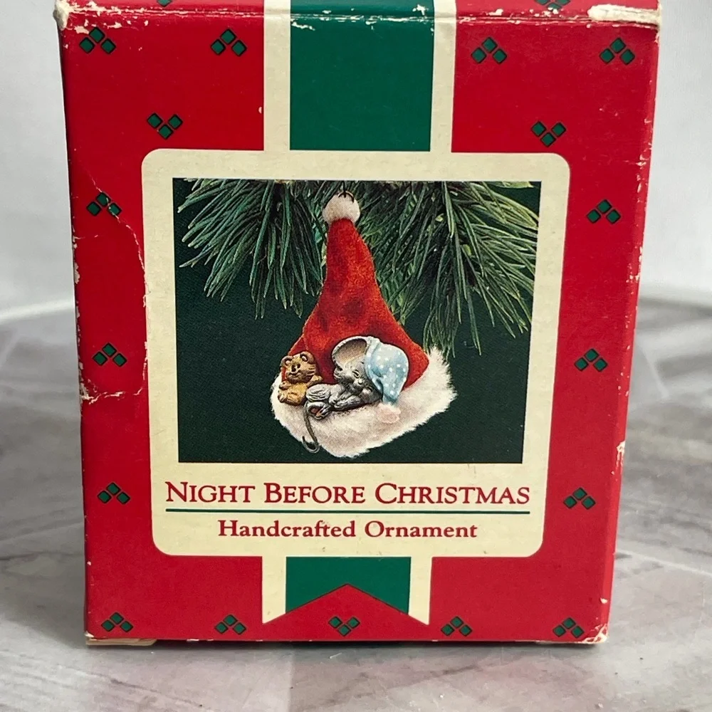 Vintage 1987 Hallmark Keepsake Night Before Christmas Mouse Ornament - Picture 2 of 11